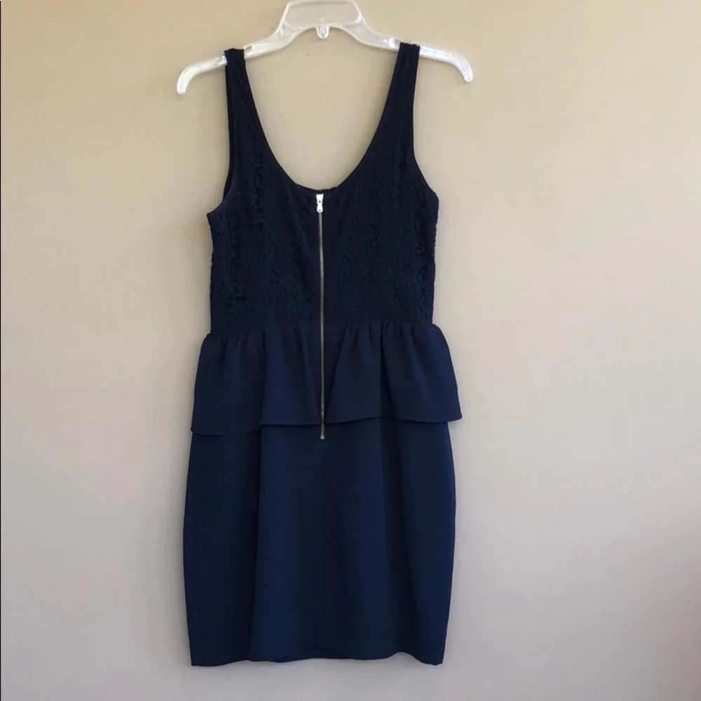 • Club Monaco • Sally Lace Peplum Dress Navy Blue